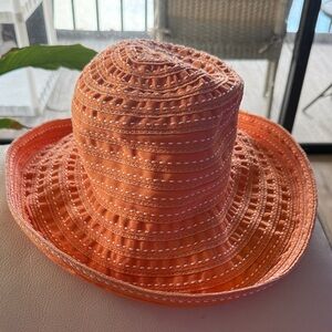 •  “Vintage Quaker Marine Supply Coral Peach Ribbon Sun Hat Wide Brim Straw-Like